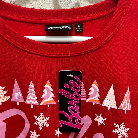 Barbie Red Christmas Winter Cropped Red & Pink Sweatshirt NWT L - Picture 2 of 5